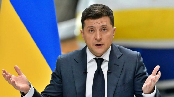 Ucrania impone sanciones al presidente y a algunos funcionarios rusos - ảnh 1