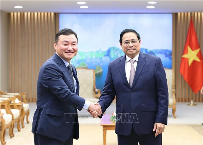 Primer ministro de Vietnam recibe al director general de Samsung - ảnh 1