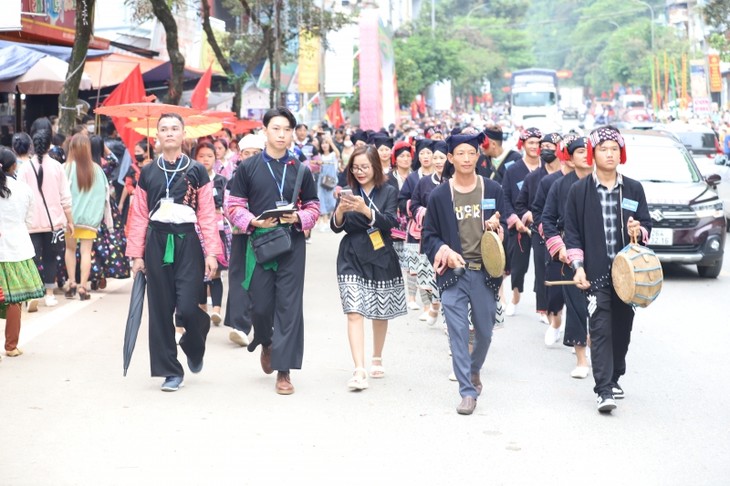 Vibrantes actividades en celebración por el Día Nacional de Vietnam - ảnh 1