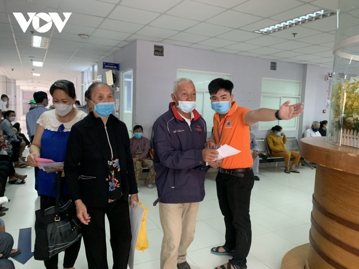 Cambio espectacular de un hospital en las afueras de Ciudad Ho Chi Minh - ảnh 2