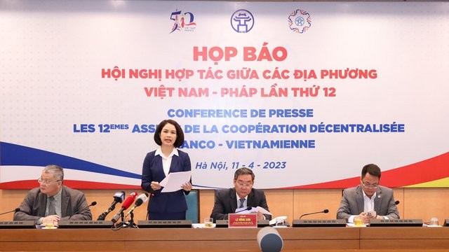 Hanói espera cooperar con Francia en construcción de gobierno electrónico - ảnh 1
