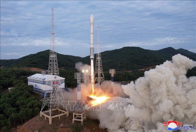 Corea del Norte reafirma que lanzará pronto satélite militar de reconocimiento - ảnh 1