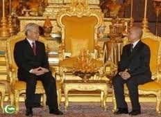 Revitalizan Vietnam y Cambodia los vínculos de amistad   - ảnh 1
