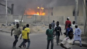 La comunidad internacional condena los últimos ataques en Nigeria - ảnh 1