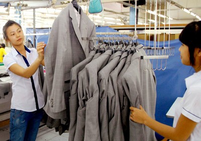 Vietnam proyecta mayores ingresos por exportaciones textiles en 2012 - ảnh 1