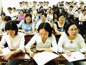 Parlamento vietnamita debate proyectos de leyes de educación y sindicato  - ảnh 1