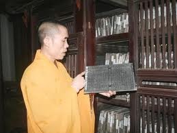Grabados en madera de sutras budistas en la pagoda de Vinh Nghiem - ảnh 1