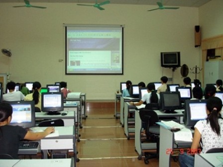 Vietnam proyecta renovar integralmente sistema educativo - ảnh 1