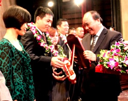 Vietnam reconoce a organizaciones y profesionales de la abogacía - ảnh 1