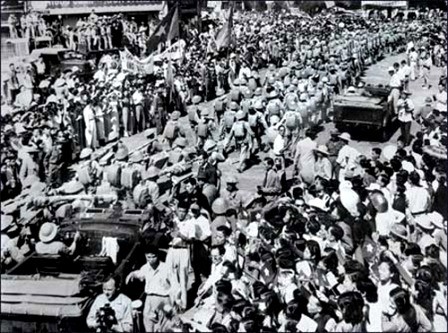 Conmemoran 58 años de Liberación de Hanoi - ảnh 1