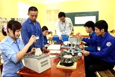 Formar recursos humanos para transformar campo vietnamita - ảnh 2