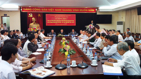 Vietnam y Laos publican obras sobre especiales relaciones históricas  - ảnh 1