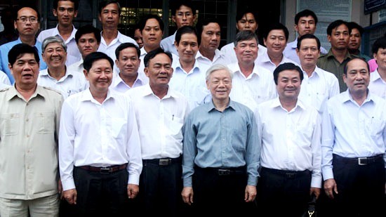 Dirigente partidista vietnamita trabaja en Dong Thap - ảnh 2