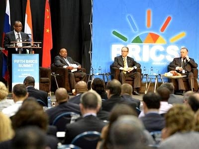 BRICS en pos de institución financiera propia - ảnh 1