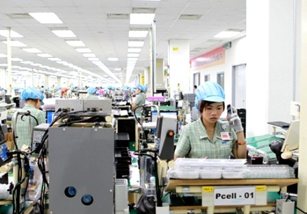 Exportaciones vietnamitas ascienden un 17% en primer tercio del año - ảnh 1