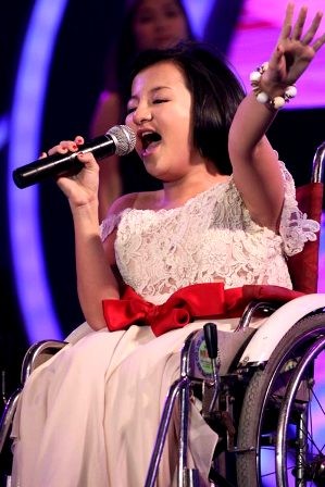 Nguyen Phuong Anh, una joven discapacitada sobresaliente - ảnh 1