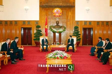 Gobierno vietnamita toma en consideración inversiones extranjeras - ảnh 1
