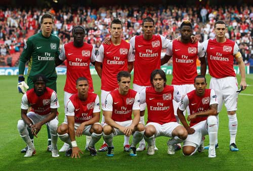 Esperado partido entre la selección nacional y el club británico Arsenal - ảnh 1