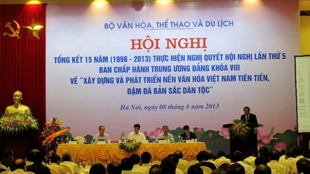 Vietnam preserva y potencia una cultura nacional moderna con identidades propias - ảnh 1