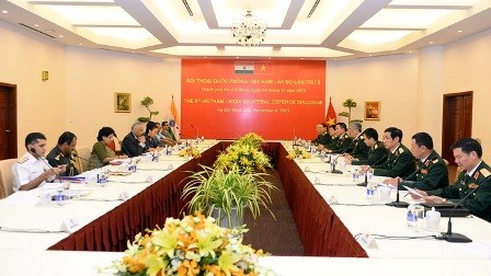 Vietnam y la India afianzan cooperación en defensa - ảnh 1