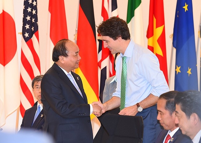 Nguyen Xuan  Phuc총리 확대 G7정상회의 참여 및 캐나다 방무 마무리 - ảnh 3