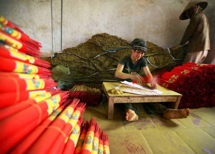  일하는 베트남 여성의 아름다움 - ảnh 2
