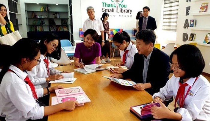 한국, 베트남에게 “작은 도서관” 프로젝트 실행 지원 - ảnh 1