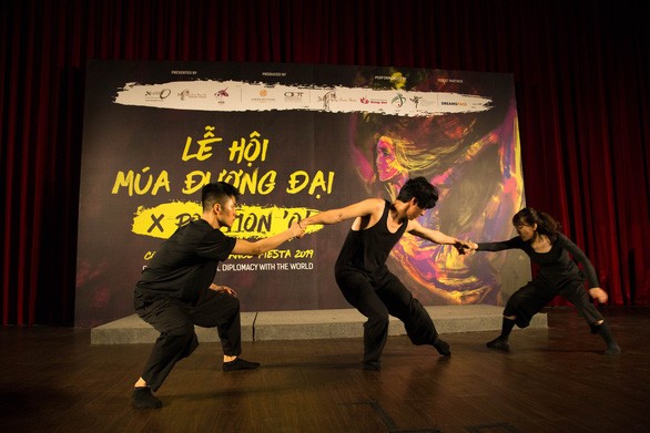 베트남에 Xposition ‘O’ 국제 당대의 댄스 축제 - ảnh 1
