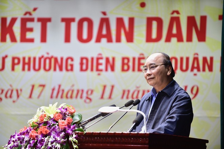 총리, 하노이에서 소수민족 대단결대회 참석 - ảnh 1