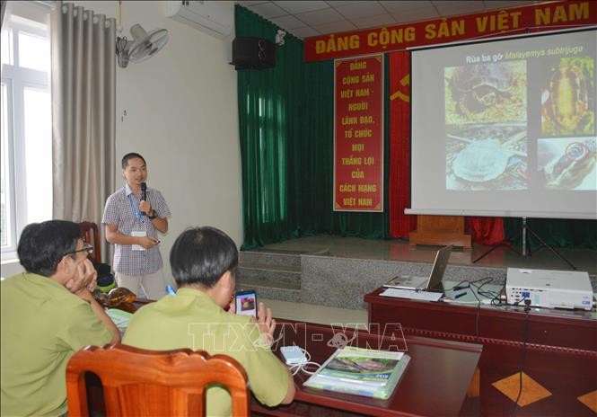 떠이 응우옌성 담당인력에 대한 야생동물보호법률 시행 교육훈련  - ảnh 1