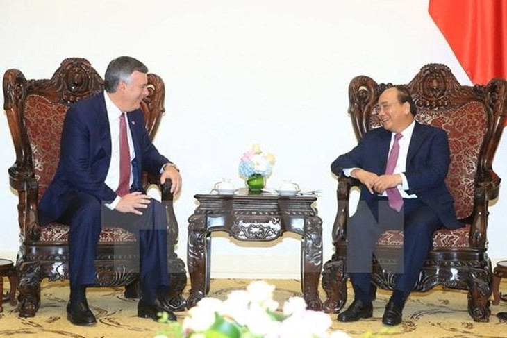 Le Vietnam qualifie sa coopération avec Boeing de stratégique et pérenne - ảnh 1
