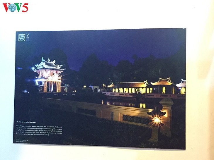 Pameran foto tentang keindahan Kuil Sastra Van Mieu-Quoc Tu Giam - ảnh 1