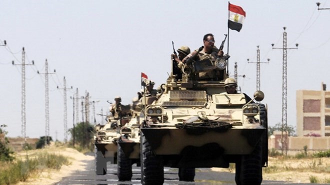 Début de l’exercice militaire conjoint «Bouclier arabe 1» en Égypte - ảnh 1