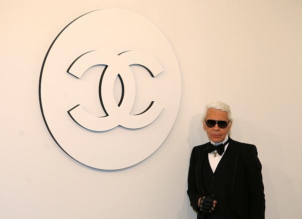 Lunettes noires sur la mode: Karl Lagerfeld est mort - ảnh 3