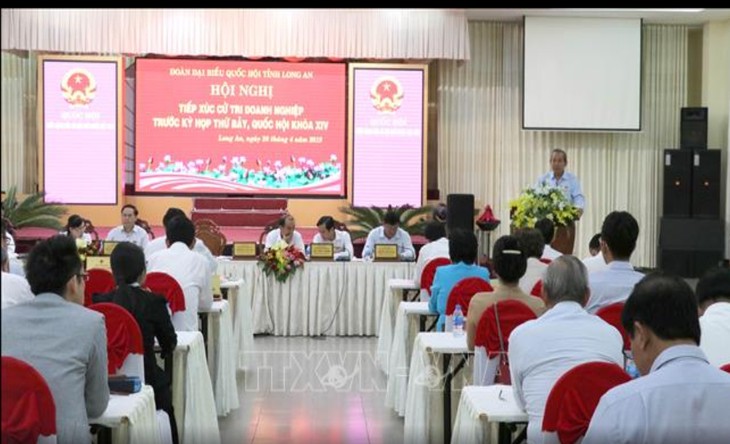 Truong Hoa Binh à l’écoute des électeurs de Long An - ảnh 1