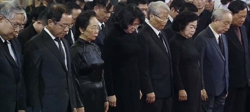 Obsèques nationales de l’ancien président Lê Duc Anh - ảnh 2