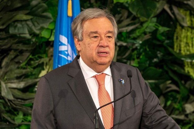 Le patron de l'ONU en tournée pour le climat, un combat “pas en bonne voie“ - ảnh 1