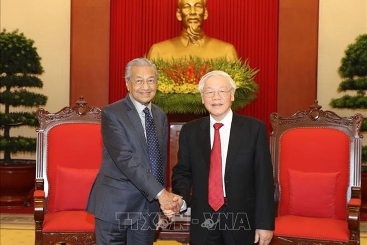 Nguyên Phu Trong reçoit Mahathir Mohamad - ảnh 1