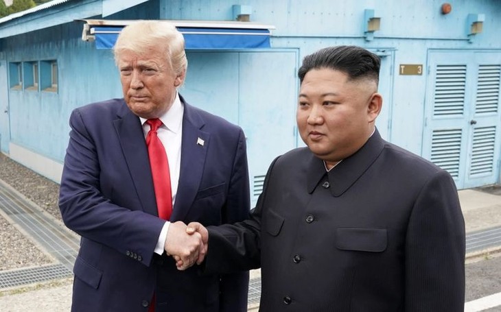Trump pense que le moment n'est pas encore venu d'aller à Pyongyang  - ảnh 1