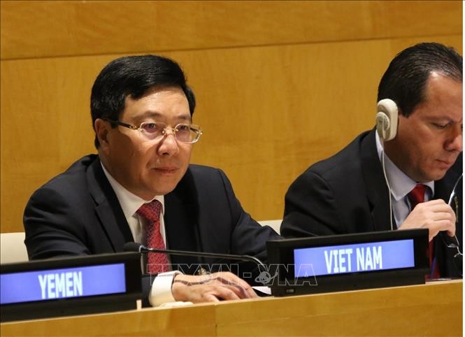 ONU: Le chef de la diplomatie vietnamienne multiplie les rencontres - ảnh 1