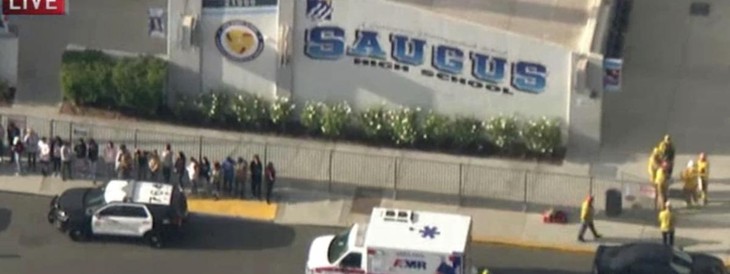 États-Unis: deux morts dans une fusillade dans un lycée en Californie  - ảnh 1