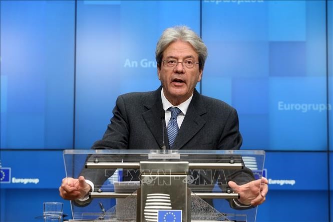 UE: le commissaire à l'Économie appelle les 27 à débloquer le budget européen - ảnh 1