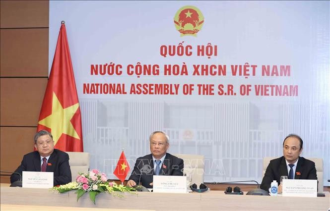 Renforcement de la coopération Vietnam - Kazakhstan  - ảnh 1