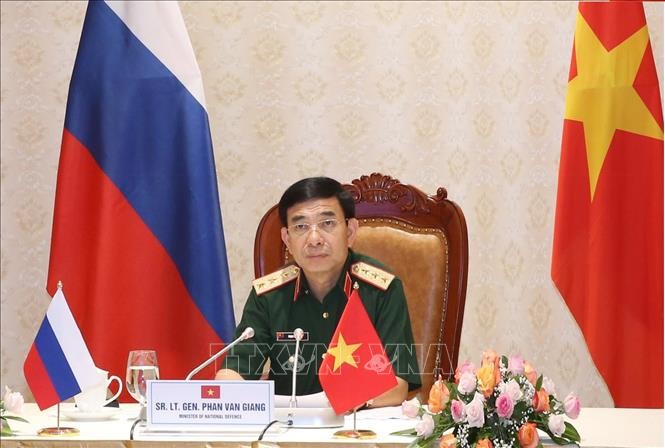 ​Vietnam-Russie: Entretien téléphonique entre Phan Van Giang et Sergey Kuzhugetovich Shoygu - ảnh 1
