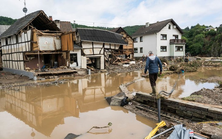 Alerte sévère aux inondations en Europe - ảnh 1