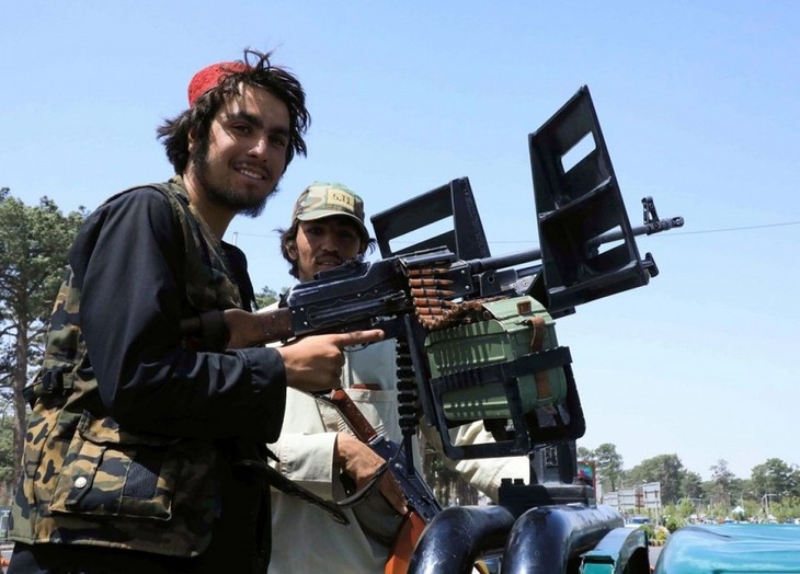 Afghanistan-“La guerre est terminée”, affirme le porte-parole des taliban - ảnh 1