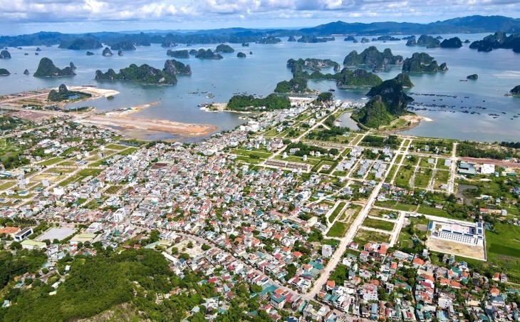 Vân Dôn, le premier port de commerce du Vietnam - ảnh 1