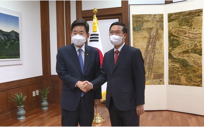 Visite d’un haut responsable du PCV en République de Corée - ảnh 1