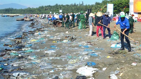 Comment le Vietnam réduit-il ses déchets plastiques? - ảnh 1