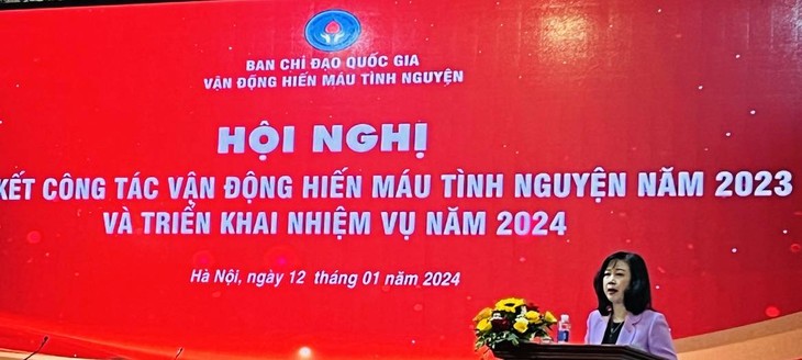 Le Vietnam dépasse son objectif de don de sang en 2023 - ảnh 1
